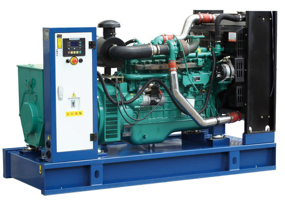 60hz 200 Kw Cummins Diesel Generators Three Phase With Water Cooling System